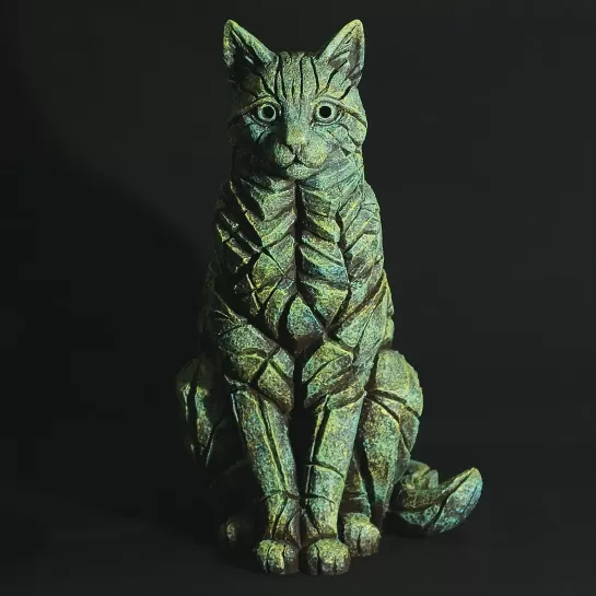 Sitting Cat - Emeral Gold Glow