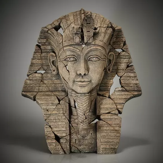 Edge Sculpture Tutankhamun Bust (Sands of Time)