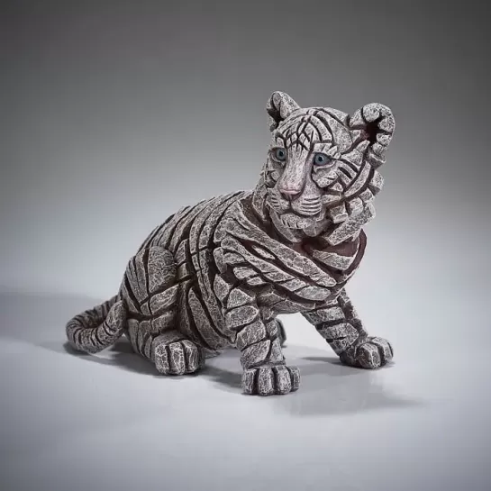 Edge Sculpture Siberian Tiger Cub