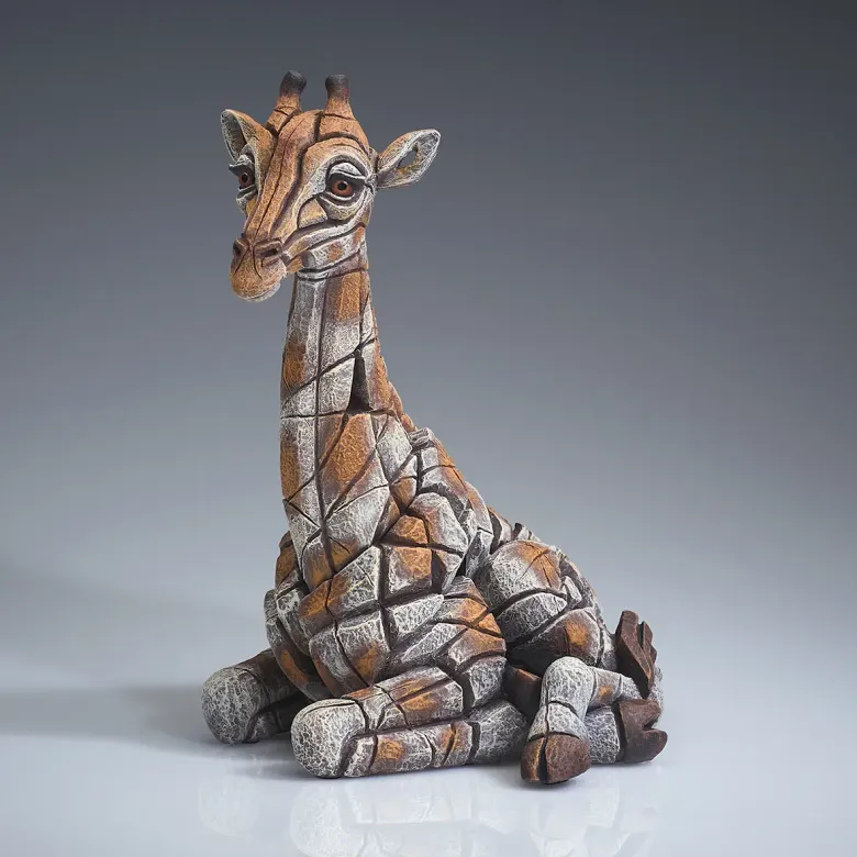 Edge Sculpture Giraffe Calf Figure